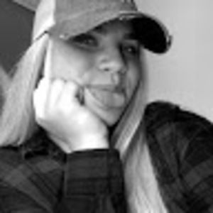 Meet your Posher, Addison